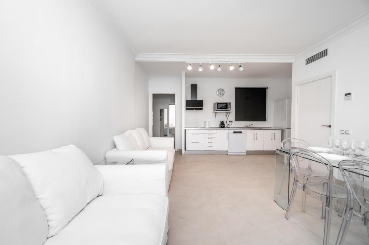 Granvia732 Apartment Barcelona Exterior photo